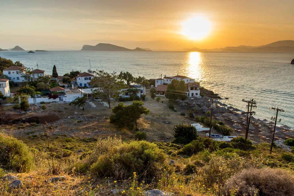 Kiki'S Houses Vlichos Ýdra Eksteriør bilde